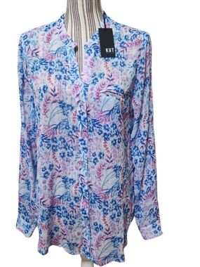Kut from the Kloth Floral Button-Front Women's Blouse in Blue & Pink